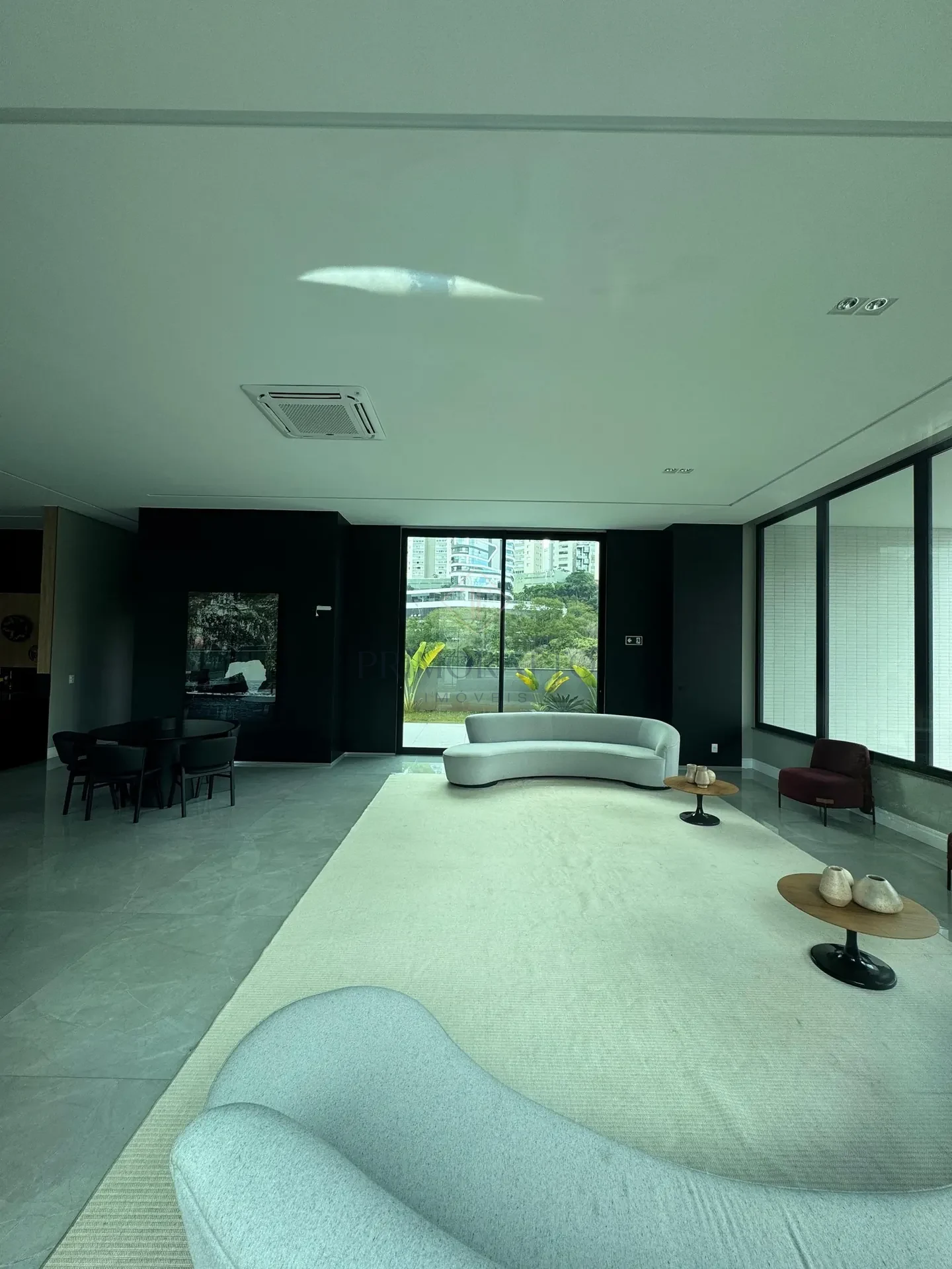 Lounge · sala de estar